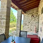 別荘 Lux Poggelleri, Vista Unica Sul Casentino