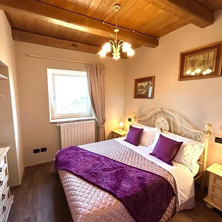 Holiday home Lux Poggelleri Vista Unica Sul Casentino Poppi