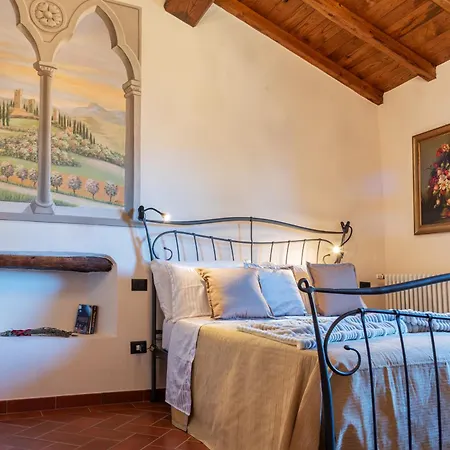Holiday home Lux Poggelleri Vista Unica Sul Casentino